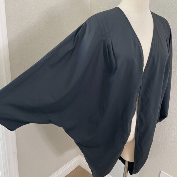 Coolibar Womens Medium UPF 50+ Black Cardigan Kimono Style Lightweight Outdoors - Picture 2 of 11